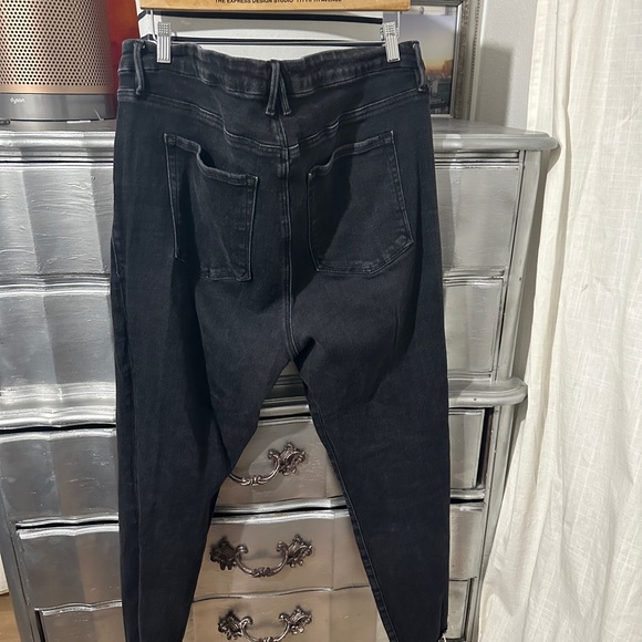 Good American good legs raw hem jeans - Picture 3 of 4